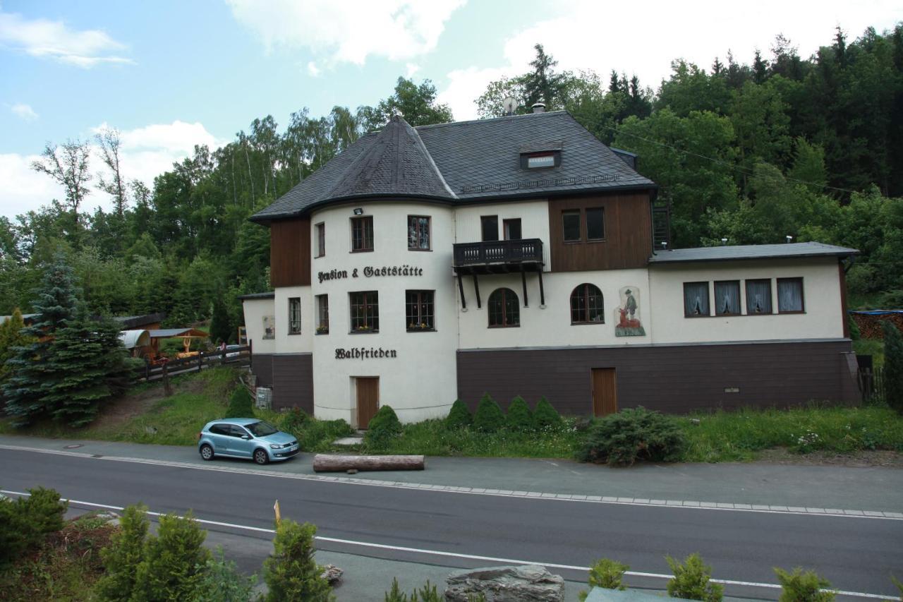 Hotel Waldfrieden Elsterberg Exterior foto